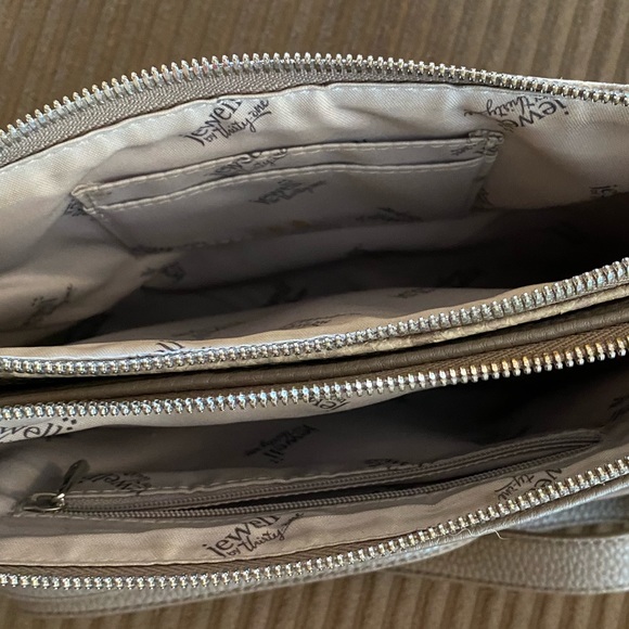 Jewell by Thirty-One Crossbody/Clutch Purse. - Picture 5 of 11